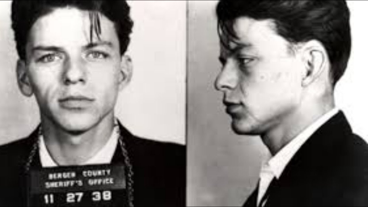 Dark Details About Frank Sinatra That Everyone Ignores