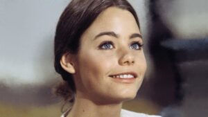 The Partridge Family’s Taboo On-Set Romance and More